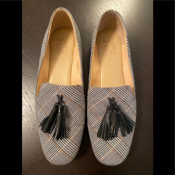 naturalizer elly tassel loafer
